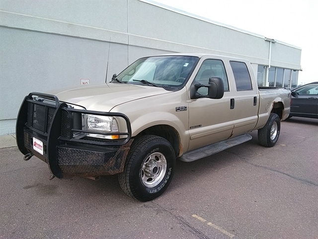 Used 2001 Ford F-250 Super Duty XLT with VIN 1FTNW21F61ED46254 for sale in Winner, SD