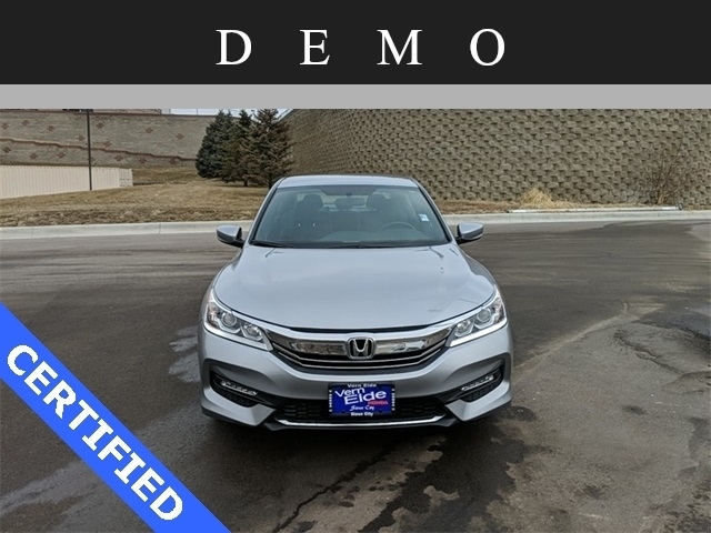 Used 2016 Honda Accord Sport with VIN 1HGCR2F5XGA163522 for sale in Winner, SD