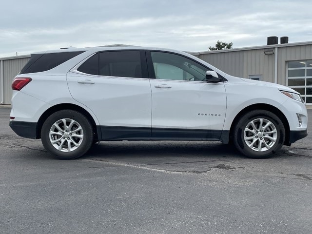 Used 2018 Chevrolet Equinox LT with VIN 2GNAXJEV1J6205420 for sale in Winner, SD