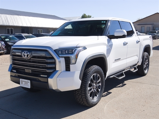 Used 2023 Toyota Tundra Limited with VIN 5TFJA5DB4PX067003 for sale in Winner, SD