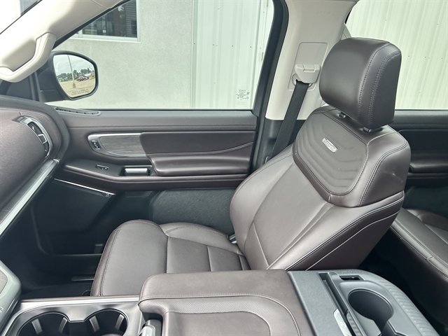 2025 FORD EXPEDITION MAX Platinum - Thumbnail 19