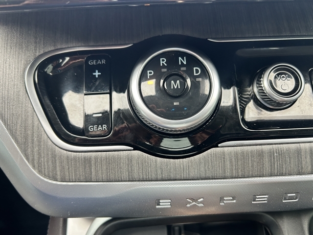 2025 FORD EXPEDITION MAX Platinum - Thumbnail 42