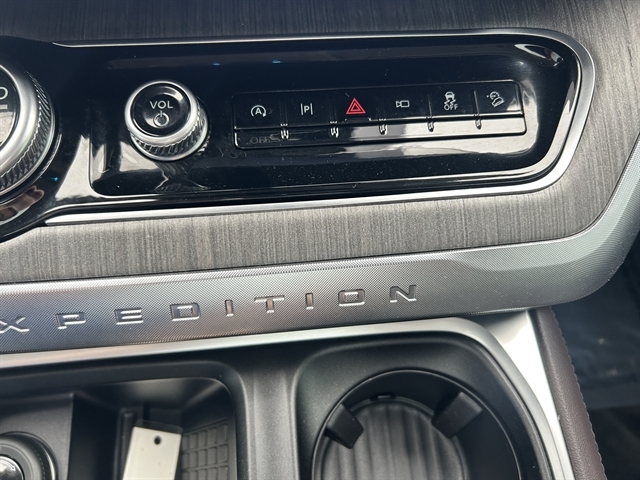 2025 FORD EXPEDITION MAX Platinum - Thumbnail 43