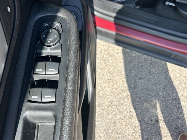 2020 GMC TERRAIN SLT - Thumbnail 21