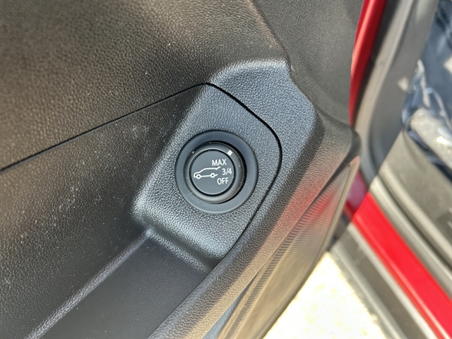 2020 GMC TERRAIN SLT - Thumbnail 23