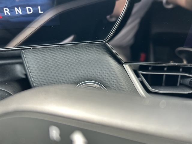 2027 CHEVROLET EQUINOX AWD LT - Thumbnail 31