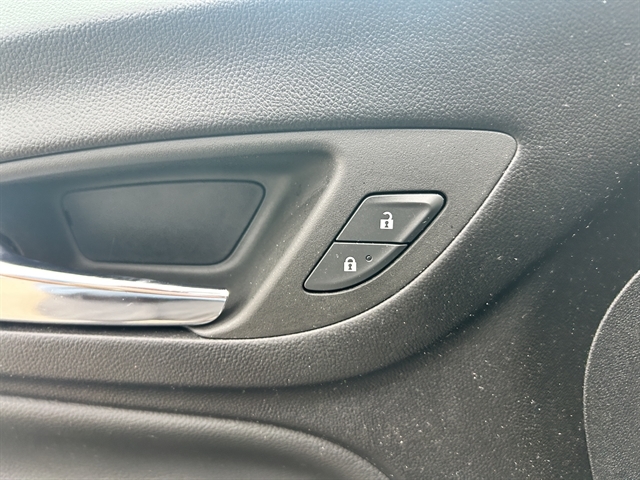 2023 CHEVROLET EQUINOX Premier - Thumbnail 23