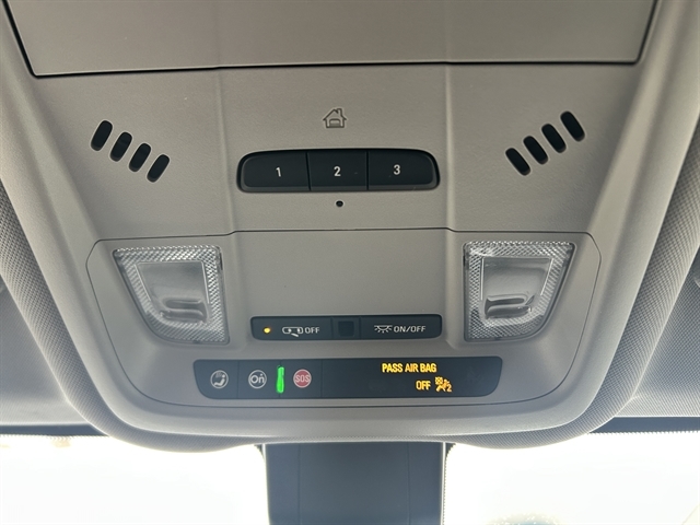 2023 CHEVROLET EQUINOX Premier - Thumbnail 39