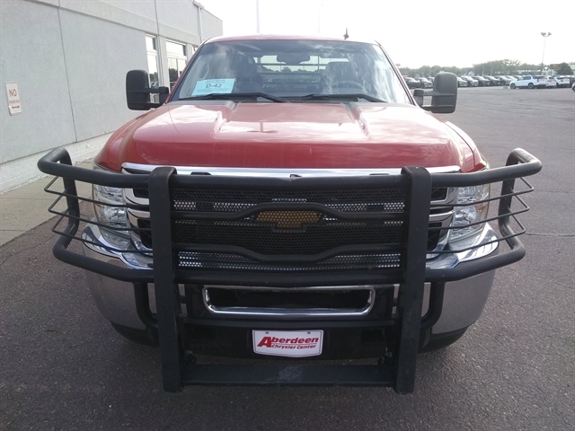 2013 Chevrolet Silverado 2500HD photo 2