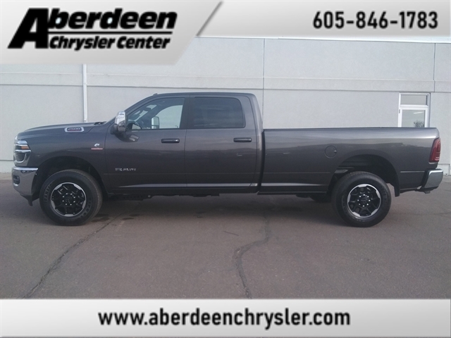 2025 Ram 5500 Tradesman photo 2
