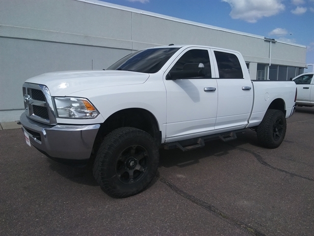 2016 Ram 2500 ST photo 2