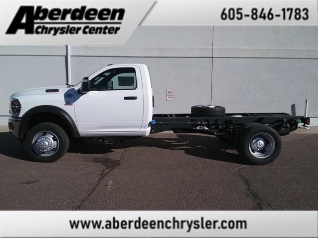 2026 Ram 5500 Tradesman photo 3