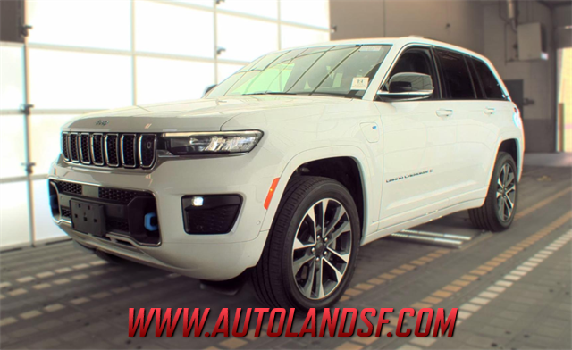 Bright White Clearcoat 2023 Jeep Grand Cherokee 4xe SUV / Crossover Four-Wheel Drive Automatic