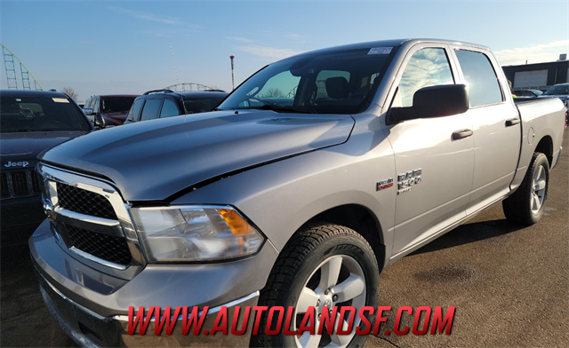 2023 RAM 1500 Classic SLT Crew Cab 4WD