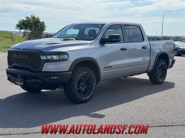 Billet Silver Metallic 2025 RAM 1500 Pickup Truck Four-Wheel Drive 8-Speed Automatic