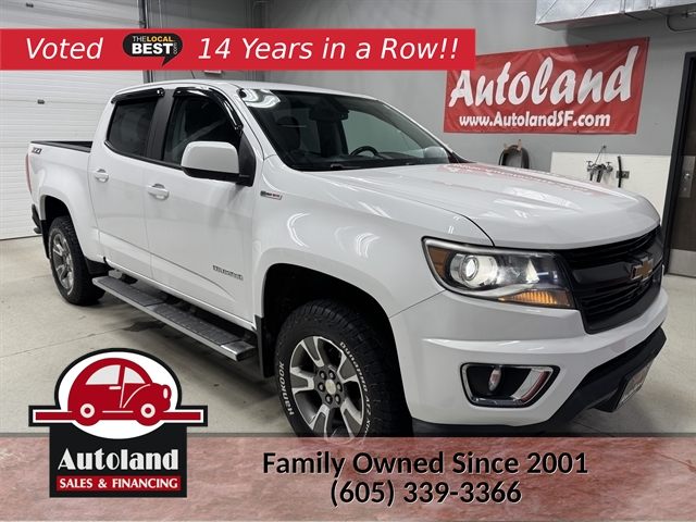 Summit White 2016 Chevrolet Colorado Pickup Truck Four-Wheel Drive Automatic