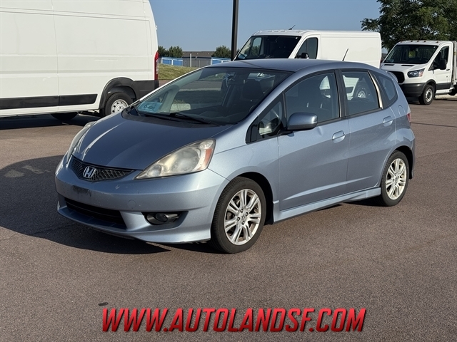 Celestial Blue Metallic 2011 Honda Fit Hatchback Front-Wheel Drive Manual