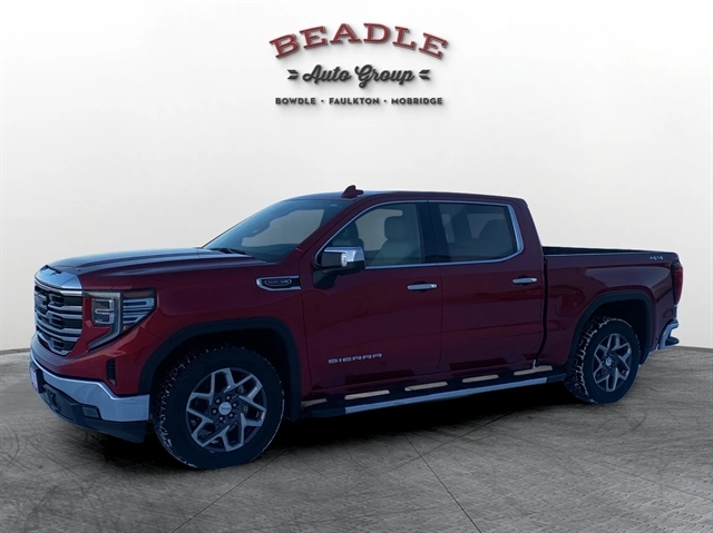 2023 GMC Sierra 1500 SLT Crew Cab 4WD