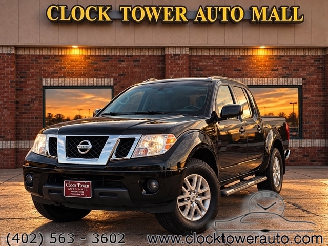  2017 Nissan Frontier SV V6 Crew Cab 4WD   