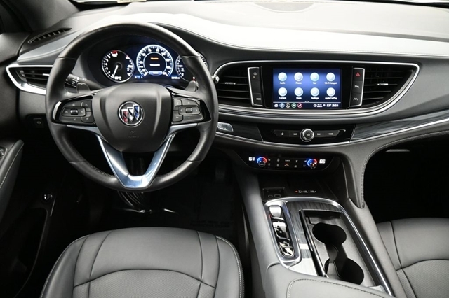 View vehicle photo 6