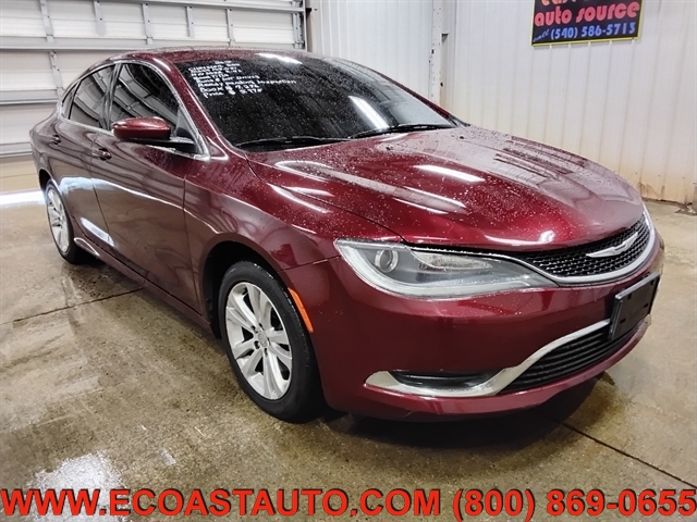 2015 Chrysler 200 Limited Sedan FWD