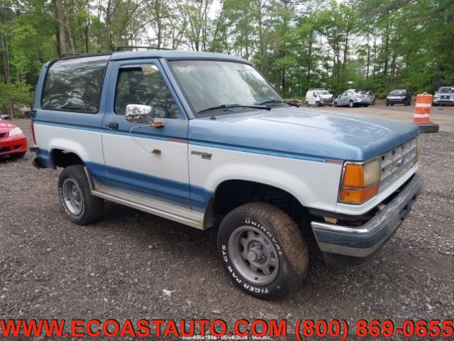 BLUE & WHITE 1990 Ford Bronco II SUV / Crossover Manual