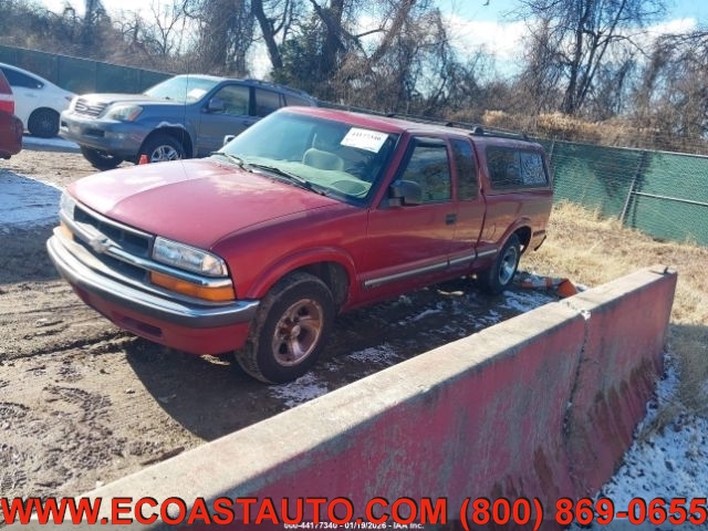 2003 Chevrolet S-10 LS Extended Cab RWD