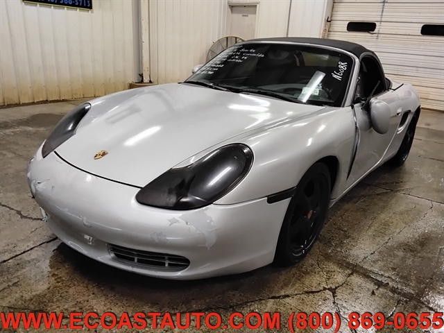 Solar Silver Metallic 2000 Porsche Boxster Convertible Rear-Wheel Drive
