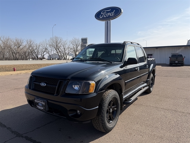 2005 Ford Explorer Sport Trac XLT 4WD Crew Cab