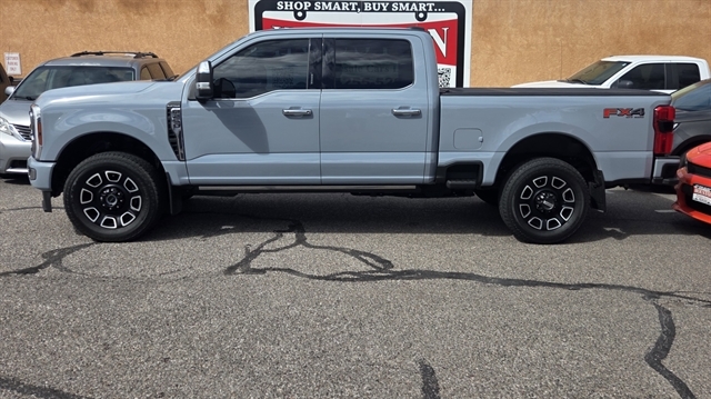  2024 Ford F-250 Super Duty Platinum Crew Cab 4WD   
