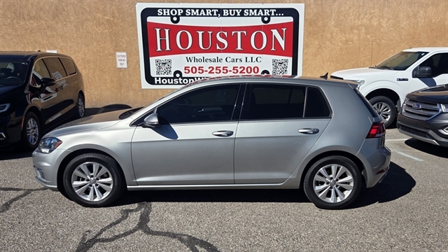 Silver 2019 Volkswagen Golf Hatchback Front-Wheel Drive Automatic
