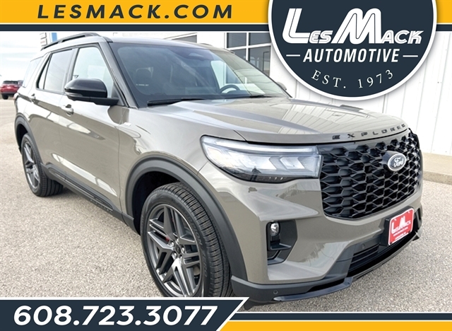 2026 Ford Explorer ST-Line AWD