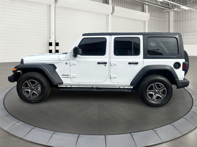 Bright White Clearcoat 2018 Jeep Wrangler SUV / Crossover Four-Wheel Drive Automatic