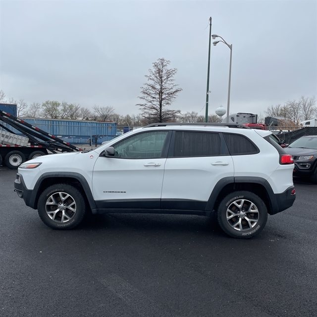 Bright White Clearcoat 2014 Jeep Cherokee Trailhawk 4WD SUV / Crossover Four-Wheel Drive Automatic