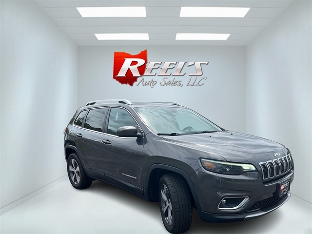 View vehicle photo 3
