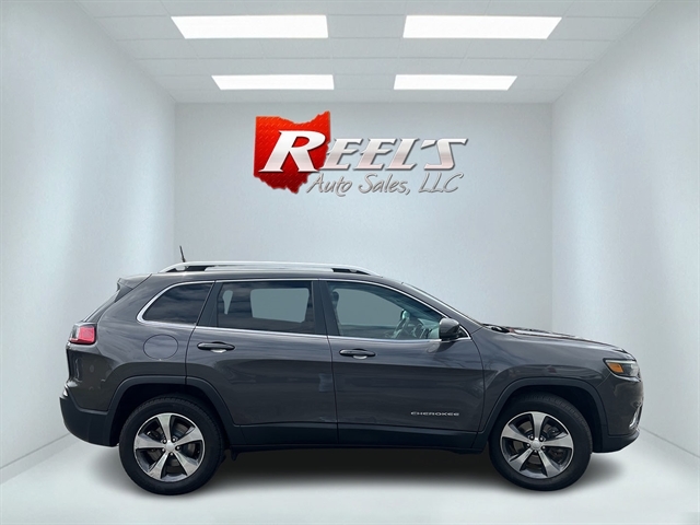 View vehicle photo 6
