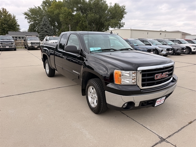 Onyx Black 2007 GMC Sierra 1500 Pickup Truck Four-Wheel Drive Automatic